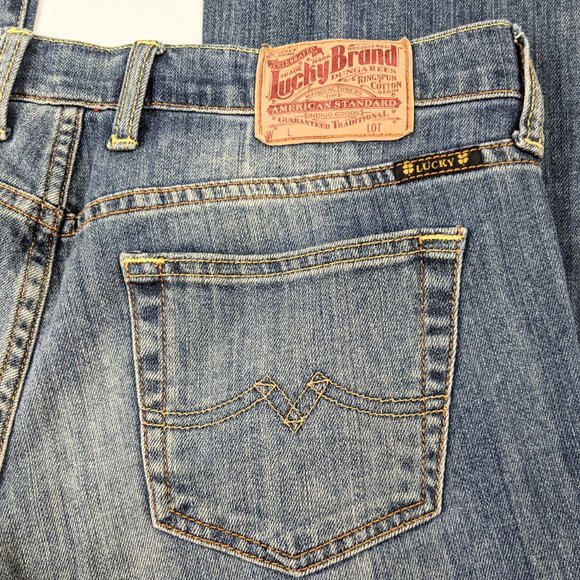 Lucky Brand Sweet "N Low Regular Inseam Flare Jean - Picture 9 of 9